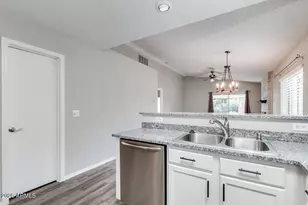 1120 N Val Vista Dr, Gilbert, AZ 85234 - Photo 5