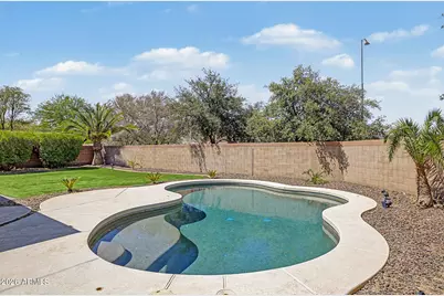 18312 W Mauna Loa Lane, Surprise, AZ 85388 - Photo 39
