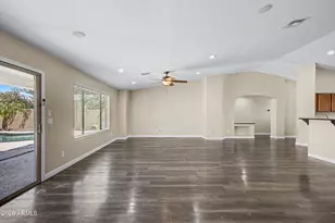 18312 W Mauna Loa Ln, Surprise, AZ 85388 - Photo 11