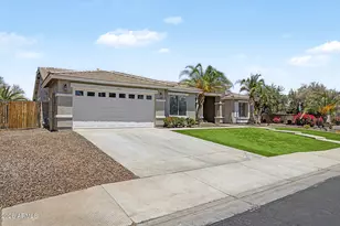 18312 W Mauna Loa Ln, Surprise, AZ 85388 - Photo 7
