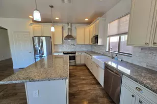 1173 E Mary Ln, Gilbert, AZ 85295 - Photo 7