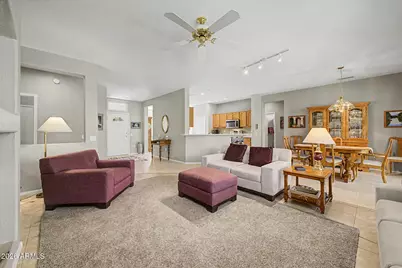 18419 N Borgata Drive, Surprise, AZ 85374 - Photo 5