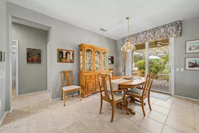 18419 N Borgata Drive, Surprise, AZ 85374 - Photo 7