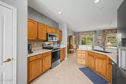 18419 N Borgata Drive, Surprise, AZ 85374 - Photo 9
