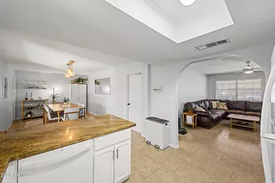 1105 S Spur --, Mesa, AZ 85204 - Photo 13