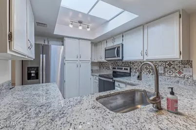 12221 S Paiute Street, Phoenix, AZ 85044 - Photo 7