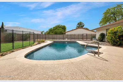 608 N Litchfield Road, Litchfield Park, AZ 85340 - Photo 27