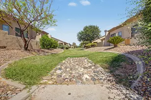 1569 E Melrose Dr, Casa Grande, AZ 85122 - Photo 25