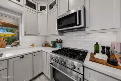 10791 S Xavier Court, Goodyear, AZ 85338 - Photo 7