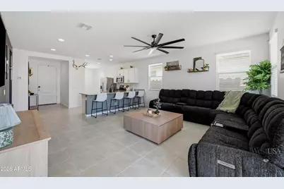 4325 E Payton Anne Lane, San Tan Valley, AZ 85143 - Photo 7