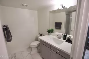 2315 N 52nd St, Phoenix, AZ 85008 - Photo 9