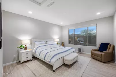 21622 N 59th Way, Phoenix, AZ 85054 - Photo 11
