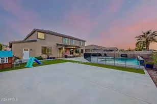15613 N 185th Ave, Surprise, AZ 85388 - Photo 35