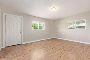 231 S 1st St, Avondale, AZ 85323 - Photo 9