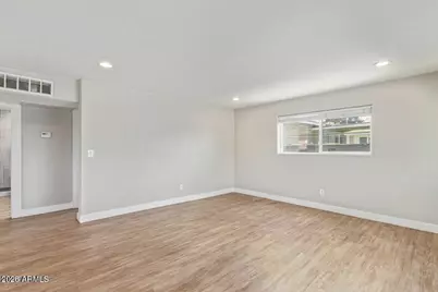 231 S 1st Street, Avondale, AZ 85323 - Photo 7