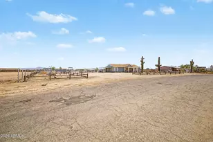 14449 S Vaquero Cir, Arizona City, AZ 85123 - Photo 25