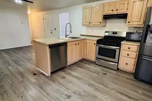 2650 W Union Hills Dr, Phoenix, AZ 85027 - Photo 9