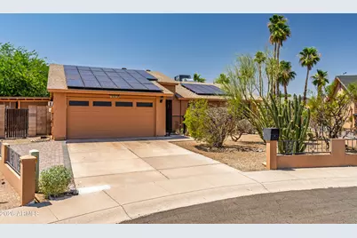 10020 S 46th Place, Phoenix, AZ 85044 - Photo 1
