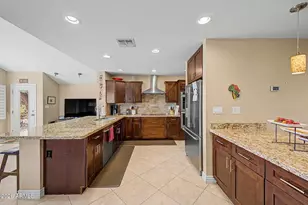 9236 N 28th St, Phoenix, AZ 85028 - Photo 11