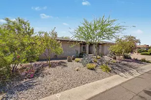 9236 N 28th St, Phoenix, AZ 85028 - Photo 3