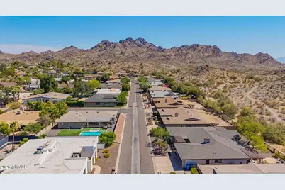 9236 N 28th Street, Phoenix, AZ 85028 - Photo 53