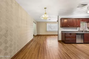 1902 W Kerry Ln, Phoenix, AZ 85027 - Photo 9