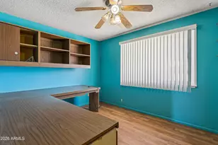 1902 W Kerry Ln, Phoenix, AZ 85027 - Photo 17