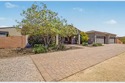 2639 W Lavitt Lane, Phoenix, AZ 85086 - Photo 43