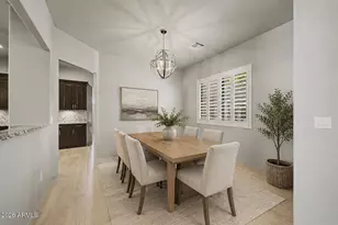 2639 W Lavitt Ln, Phoenix, AZ 85086 - Photo 9