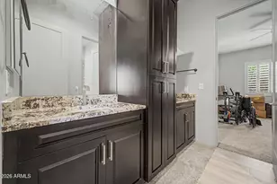 2639 W Lavitt Ln, Phoenix, AZ 85086 - Photo 37