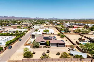 2639 W Lavitt Ln, Phoenix, AZ 85086 - Photo 29
