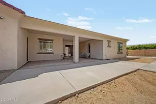 2639 W Lavitt Ln, Phoenix, AZ 85086 - Photo 19