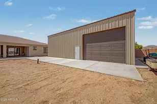 2639 W Lavitt Ln, Phoenix, AZ 85086 - Photo 23