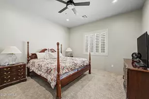 2639 W Lavitt Ln, Phoenix, AZ 85086 - Photo 39