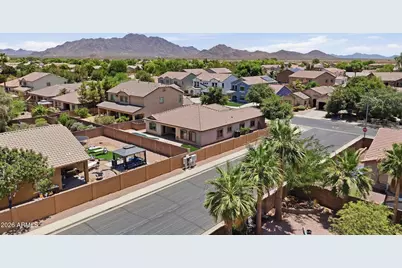 4216 E County Down Drive, Chandler, AZ 85249 - Photo 39