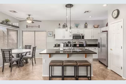 9857 E Fairview Avenue, Mesa, AZ 85208 - Photo 7