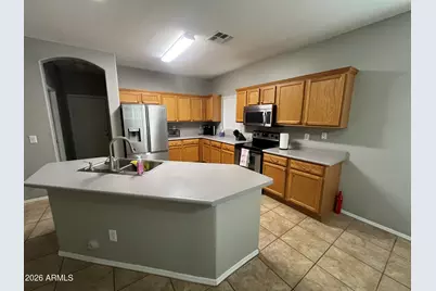 16597 W Madison Street, Goodyear, AZ 85338 - Photo 7