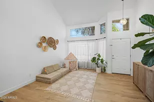 26421 N 43rd Pl, Phoenix, AZ 85050 - Photo 5