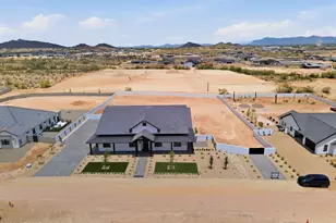 1764 W Lucky Ln, San Tan Valley, AZ 85144 - Photo 61