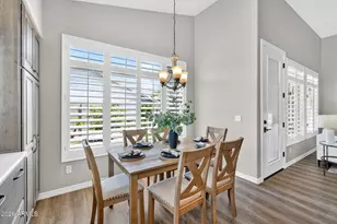 2541 E Silverwood Dr, Phoenix, AZ 85048 - Photo 19