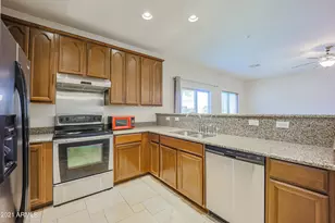 12990 N 88th Ln, Peoria, AZ 85381 - Photo 11