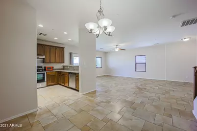 12990 N 88th Lane, Peoria, AZ 85381 - Photo 9