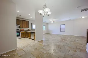 12990 N 88th Ln, Peoria, AZ 85381 - Photo 9