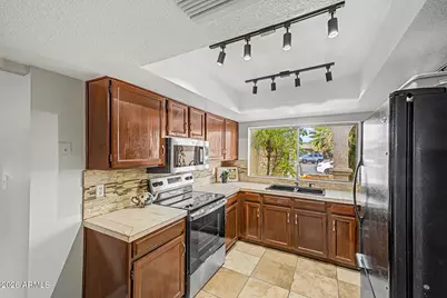 2627 W Obispo Circle, Mesa, AZ 85202 - Photo 13
