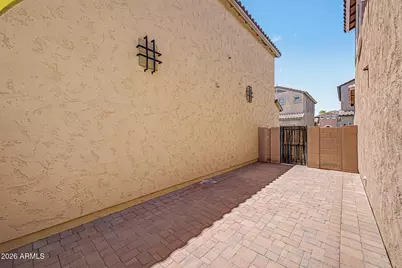 1944 N 77th Glen, Phoenix, AZ 85035 - Photo 33