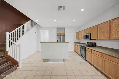 1944 N 77th Glen, Phoenix, AZ 85035 - Photo 7
