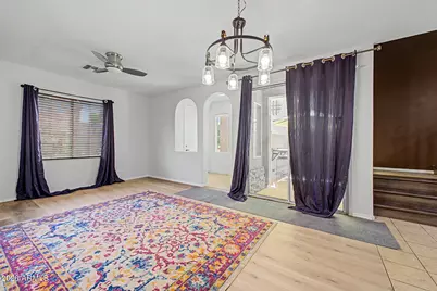 1944 N 77th Glen, Phoenix, AZ 85035 - Photo 5