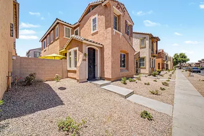 1944 N 77th Glen, Phoenix, AZ 85035 - Photo 3