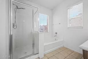 1944 N 77th Glen, Phoenix, AZ 85035 - Photo 21