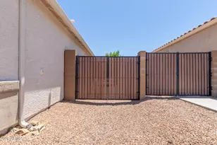 13523 W Briles Rd, Peoria, AZ 85383 - Photo 7